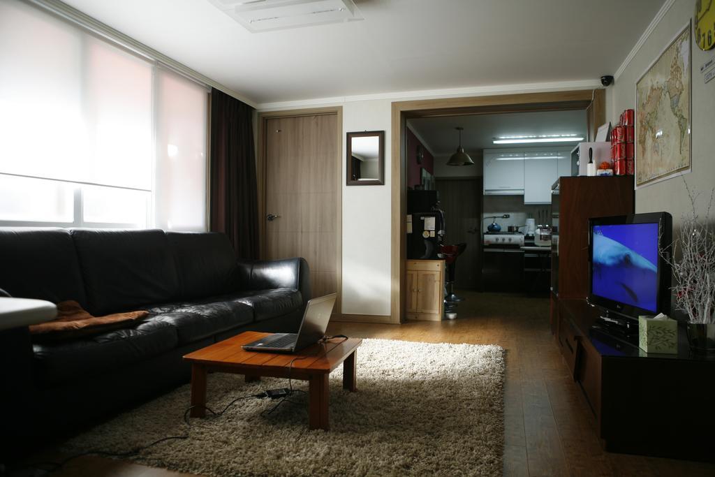 Birdsnest Hostel Hongdae Foreigner Only Σεούλ Εξωτερικό φωτογραφία