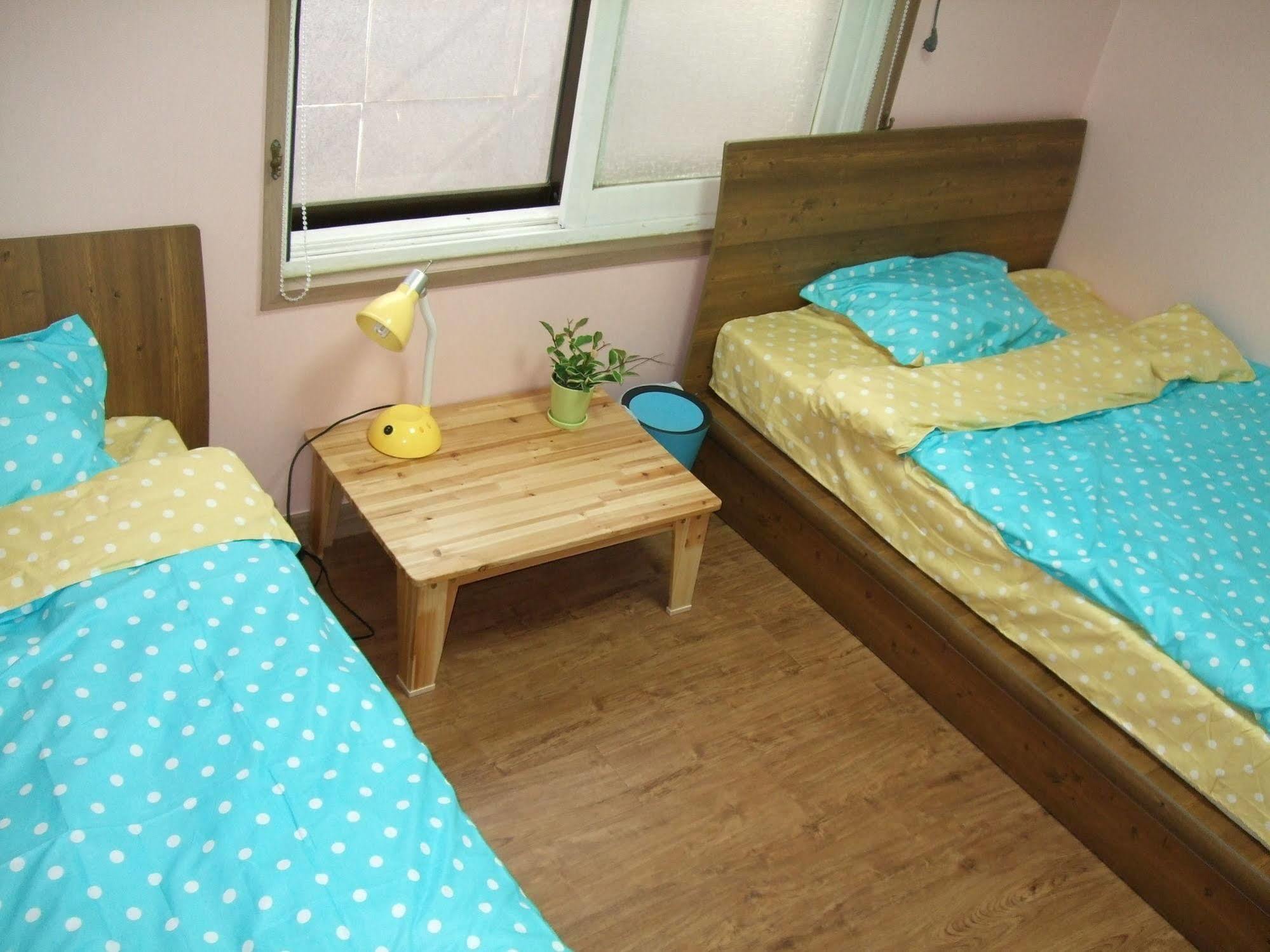 Birdsnest Hostel Hongdae Foreigner Only Σεούλ Εξωτερικό φωτογραφία